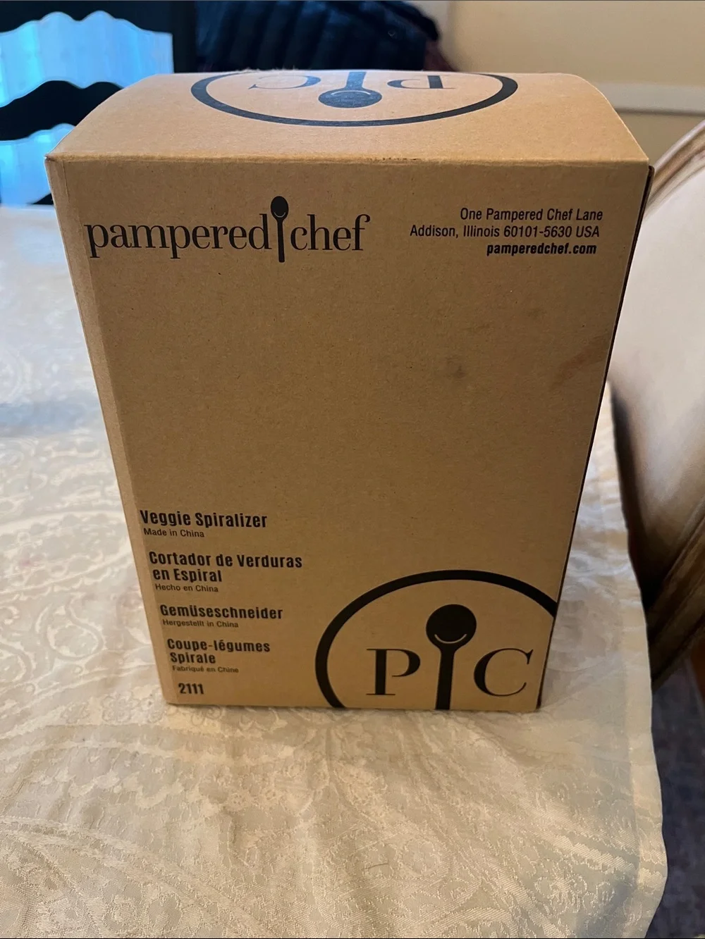 Pampered Chef Veggie Spiralizer in Box New
